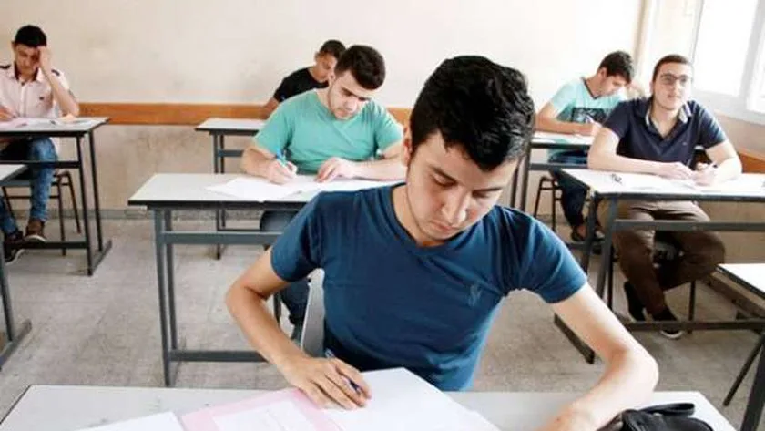 طلاب الثانوية العامة