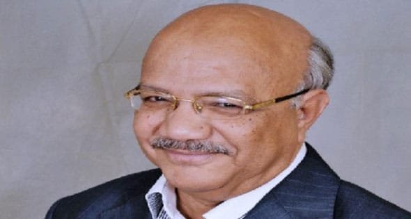 الكاتب حمدي البطران