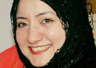 قصيدة وحدي لسلوى محمود