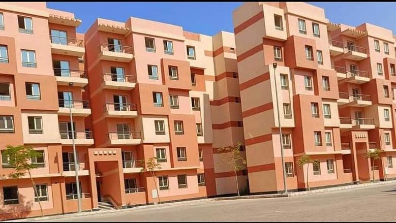 شقق الإسكان الاجتماعي
